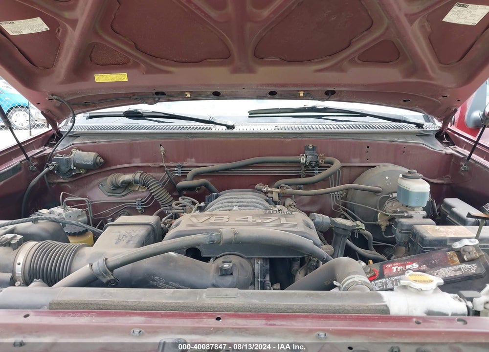 2005 TOYOTA TUNDRA SR5 V8 VIN: 5TBET341X5S489604