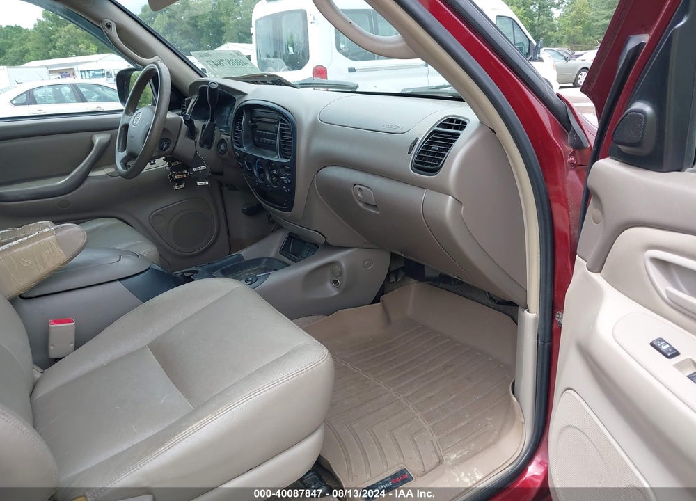 2005 TOYOTA TUNDRA SR5 V8 VIN: 5TBET341X5S489604