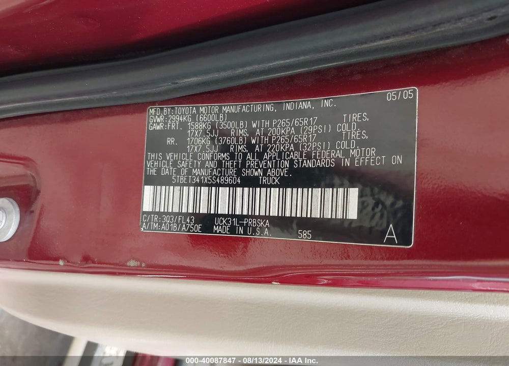 2005 TOYOTA TUNDRA SR5 V8 VIN: 5TBET341X5S489604