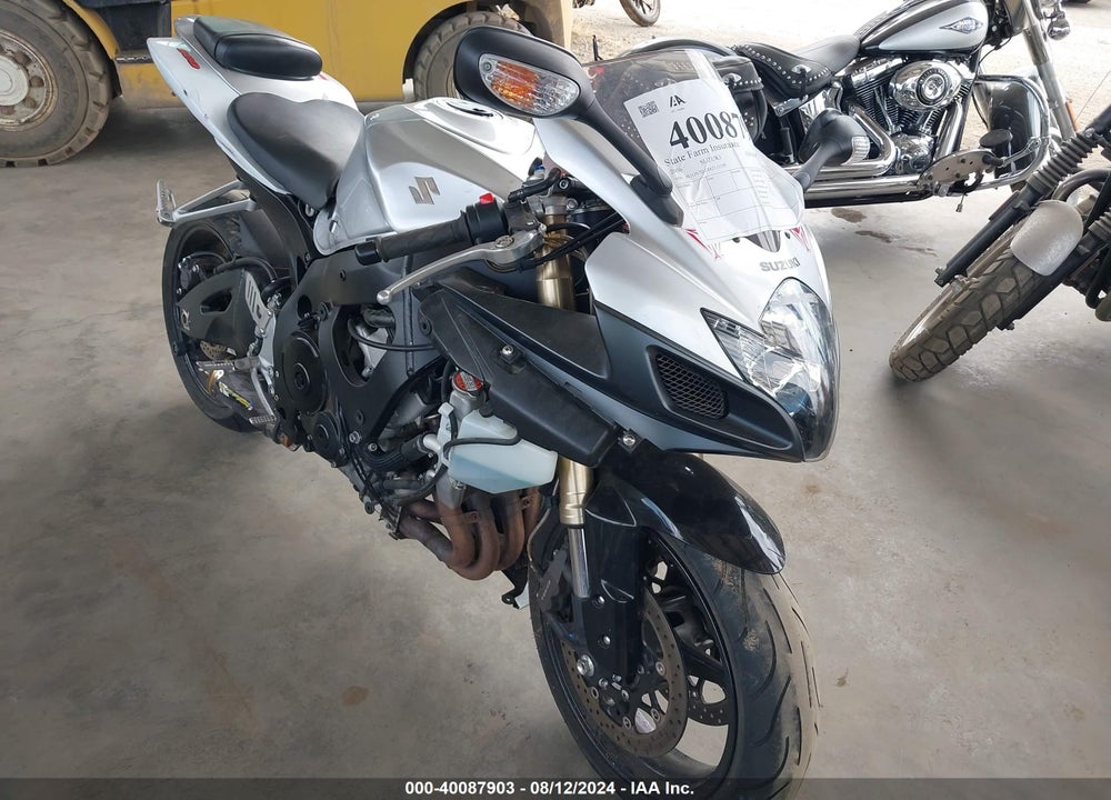 2006 SUZUKI GSX-R600 K6 VIN: JS1GN7DAX62112159