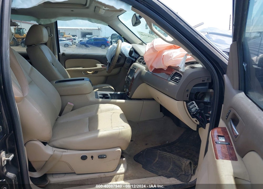 2013 CHEVROLET SILVERADO 2500HD LTZ VIN: 1GC1KYE83DF152031