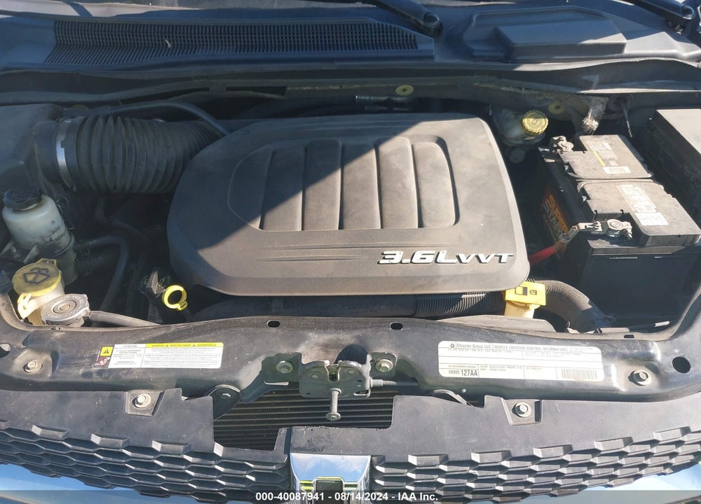 2011 DODGE GRAND CARAVAN CREW VIN: 2D4RN5DG6BR693312