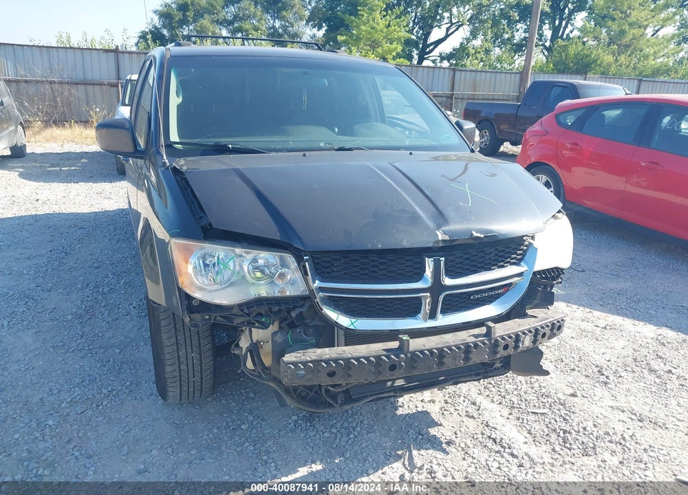 2011 DODGE GRAND CARAVAN CREW VIN: 2D4RN5DG6BR693312