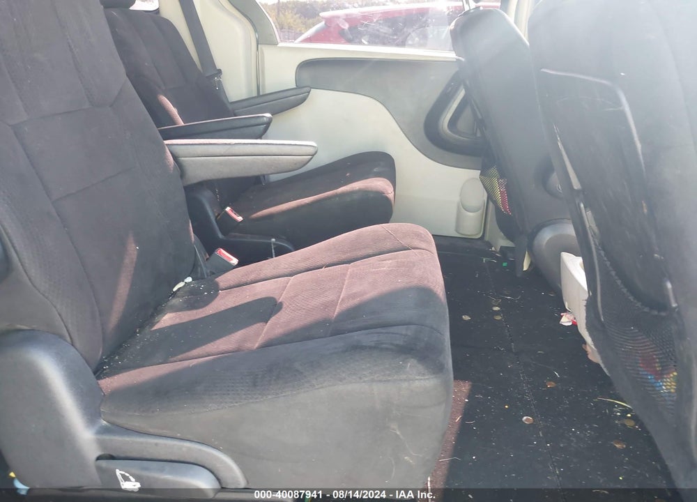 2011 DODGE GRAND CARAVAN CREW VIN: 2D4RN5DG6BR693312