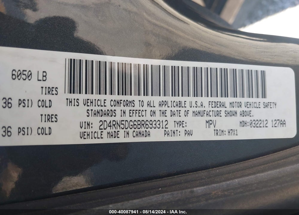 2011 DODGE GRAND CARAVAN CREW VIN: 2D4RN5DG6BR693312