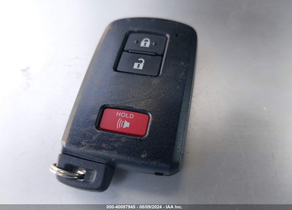2012 TOYOTA PRIUS C THREE VIN: JTDKDTB39C1021384
