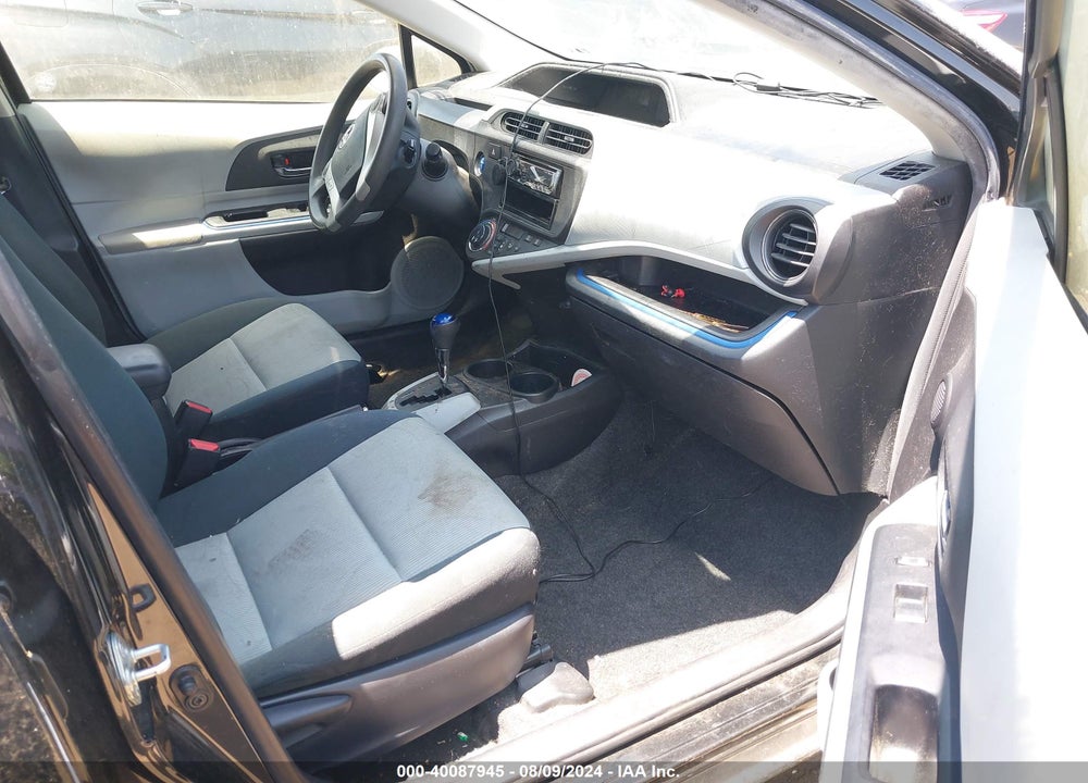 2012 TOYOTA PRIUS C THREE VIN: JTDKDTB39C1021384