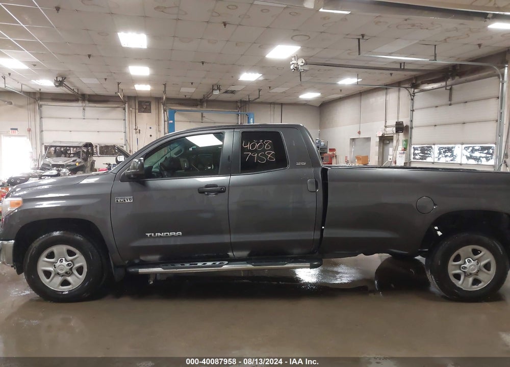 2016 TOYOTA TUNDRA SR5 5.7L V8 VIN: 5TFTW5F19GX009113