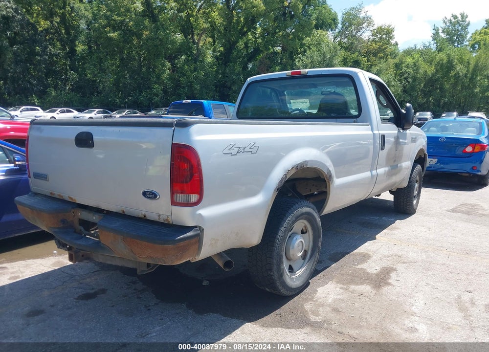2005 FORD F-250 XL/XLT VIN: 1FTSF21Y25EB55991