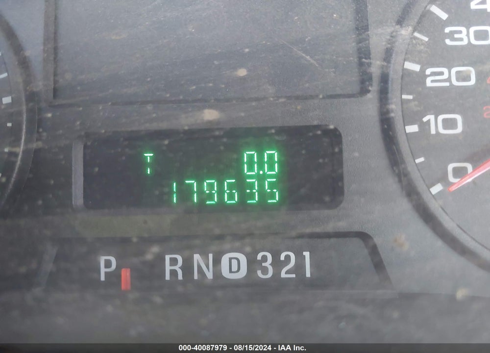 2005 FORD F-250 XL/XLT VIN: 1FTSF21Y25EB55991