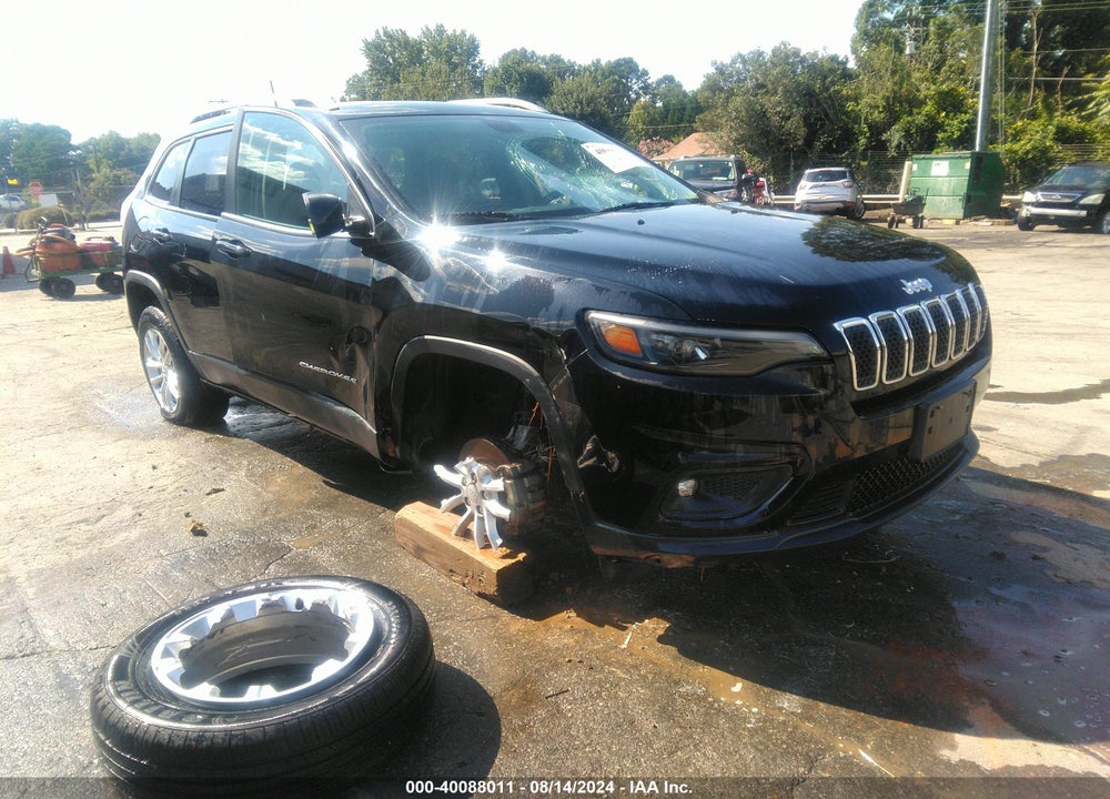 2019 JEEP CHEROKEE LATITUDE 4X4 VIN: 1C4PJMCB2KD237536