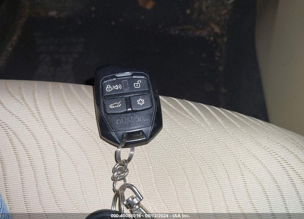 2013 HYUNDAI ACCENT VIN: KMHCU4AE5DU419412