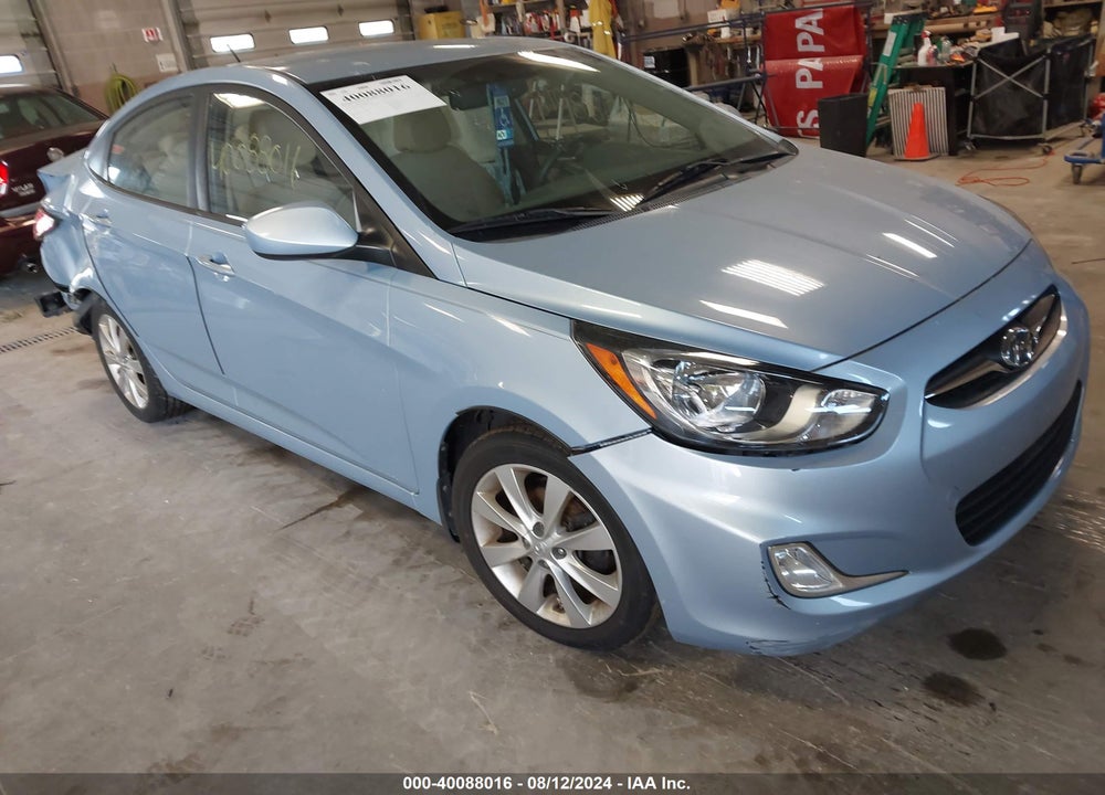 2013 HYUNDAI ACCENT VIN: KMHCU4AE5DU419412