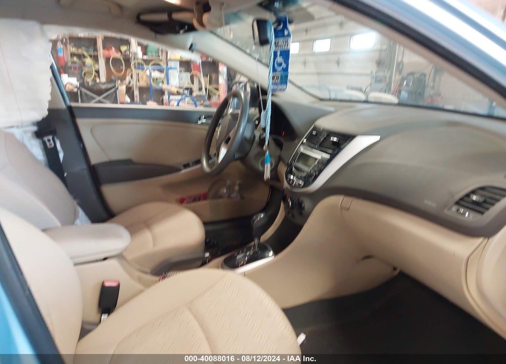 2013 HYUNDAI ACCENT VIN: KMHCU4AE5DU419412
