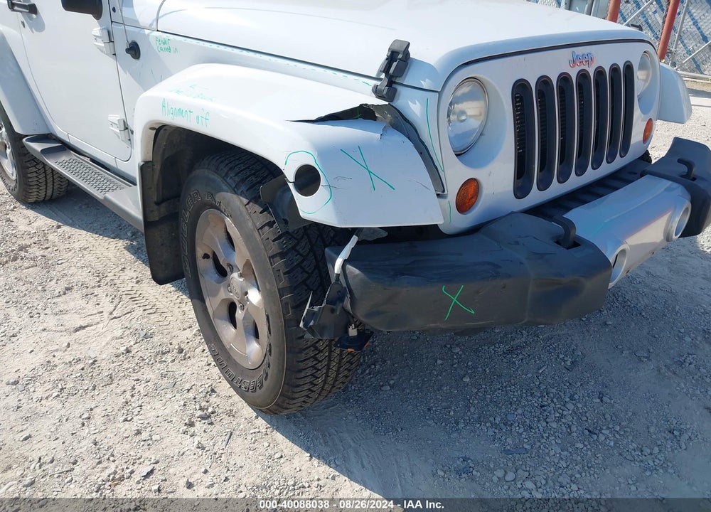 2013 JEEP WRANGLER SAHARA VIN: 1C4AJWBG3DL537173