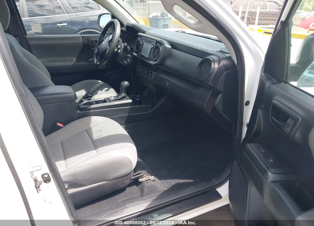 2017 TOYOTA TACOMA SR VIN: 5TFRX5GN0HX100457