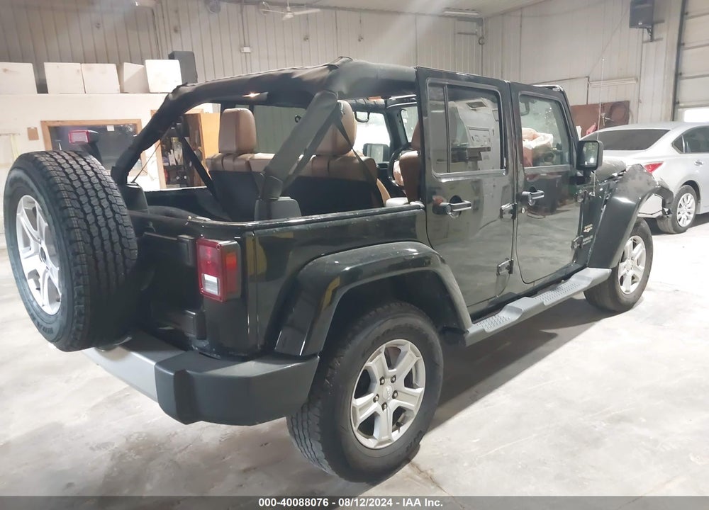 2012 JEEP WRANGLER UNLIMITED SAHARA VIN: 1C4BJWEG6CL121388