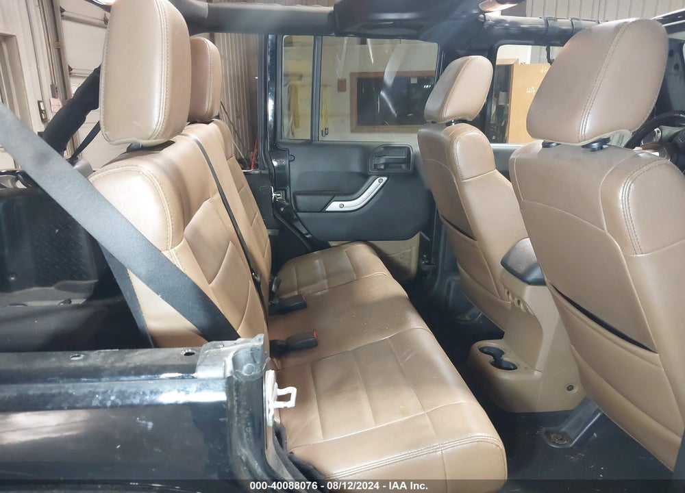 2012 JEEP WRANGLER UNLIMITED SAHARA VIN: 1C4BJWEG6CL121388