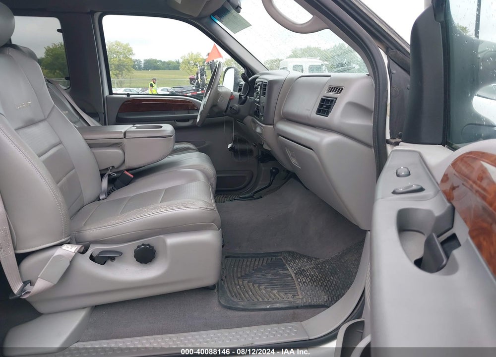 2001 FORD F-350 LARIAT/XL/XLT VIN: 3FTSX31F21MA86550