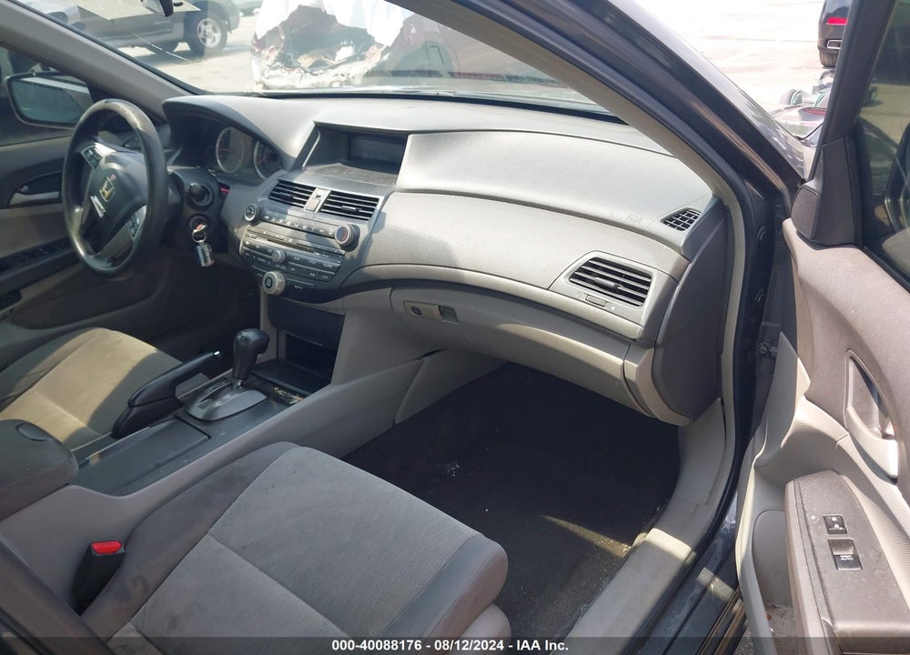 2009 HONDA ACCORD 2.4 LX-P VIN: 1HGCP26409A004122