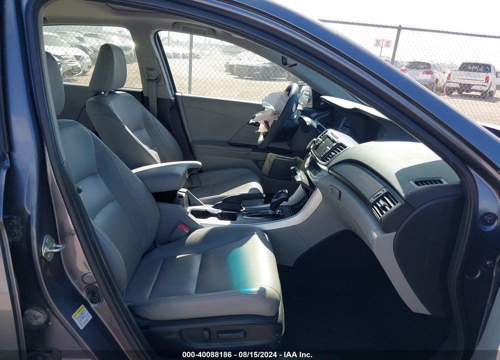2015 HONDA ACCORD EX-L V-6 VIN: 1HGCR3F86FA021604