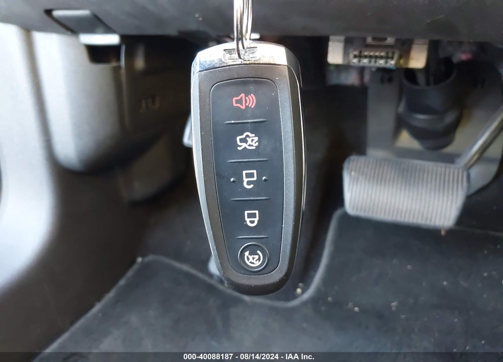 2013 LINCOLN MKX VIN: 2LMDJ6JK7DBL41563