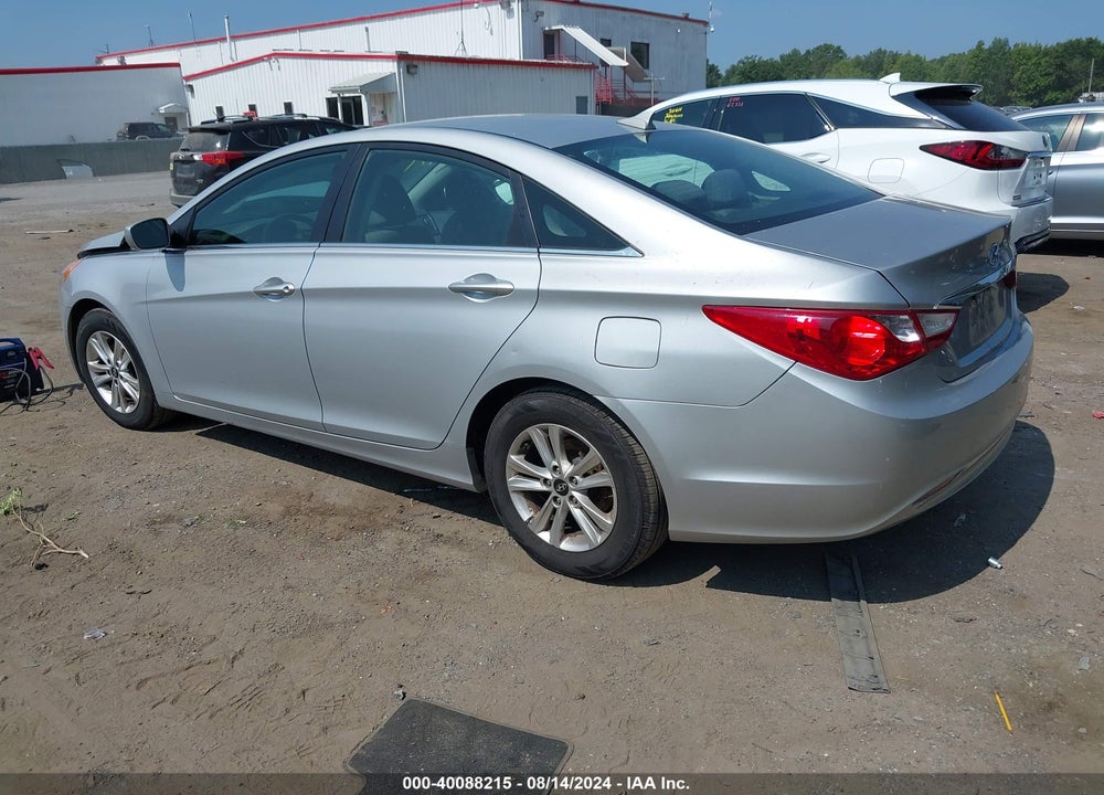 2012 HYUNDAI SONATA GLS VIN: 5NPEB4AC7CH473529