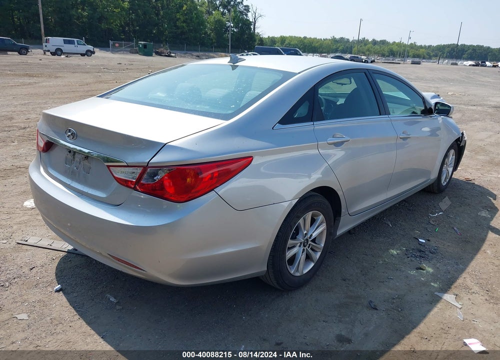 2012 HYUNDAI SONATA GLS VIN: 5NPEB4AC7CH473529