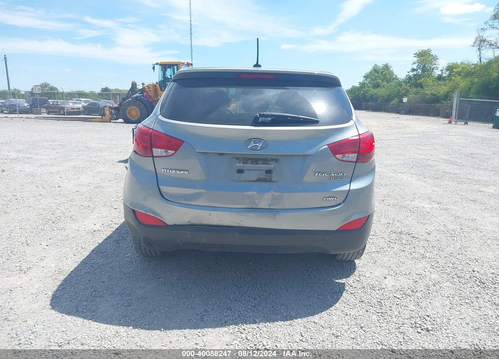 2013 HYUNDAI TUCSON LIMITED VIN: KM8JUCAC6DU615066