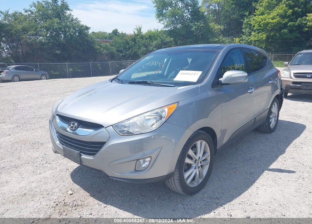 2013 HYUNDAI TUCSON LIMITED VIN: KM8JUCAC6DU615066