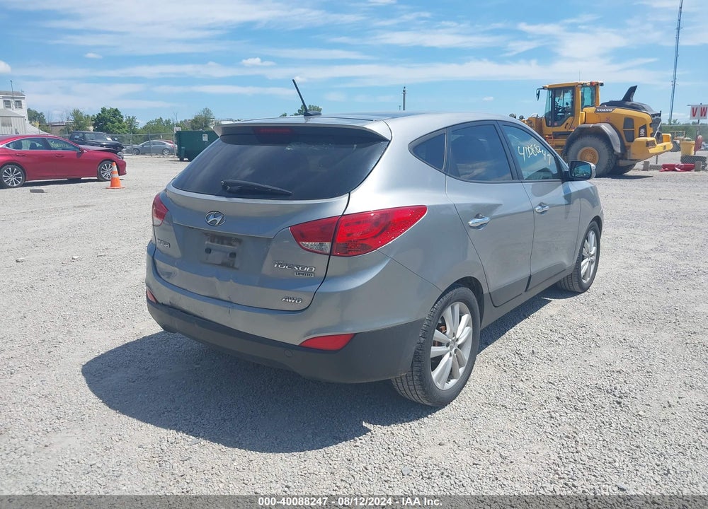 2013 HYUNDAI TUCSON LIMITED VIN: KM8JUCAC6DU615066