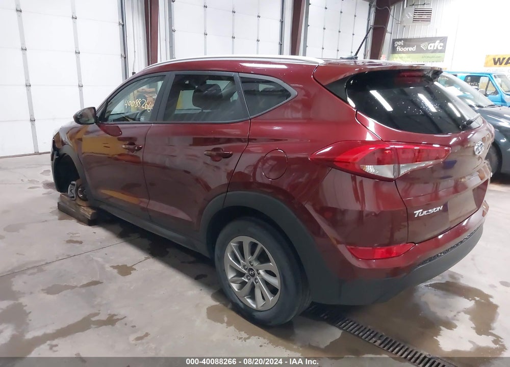 2016 HYUNDAI TUCSON SE VIN: KM8J3CA43GU145370