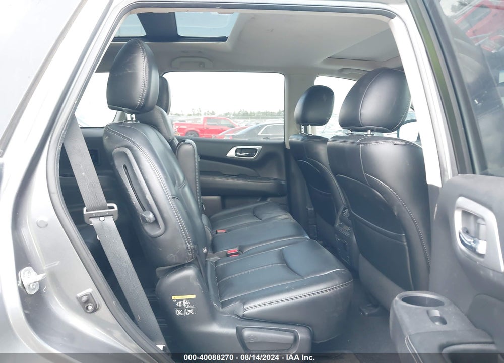 2015 NISSAN PATHFINDER SL VIN: 5N1AR2MN8FC685427