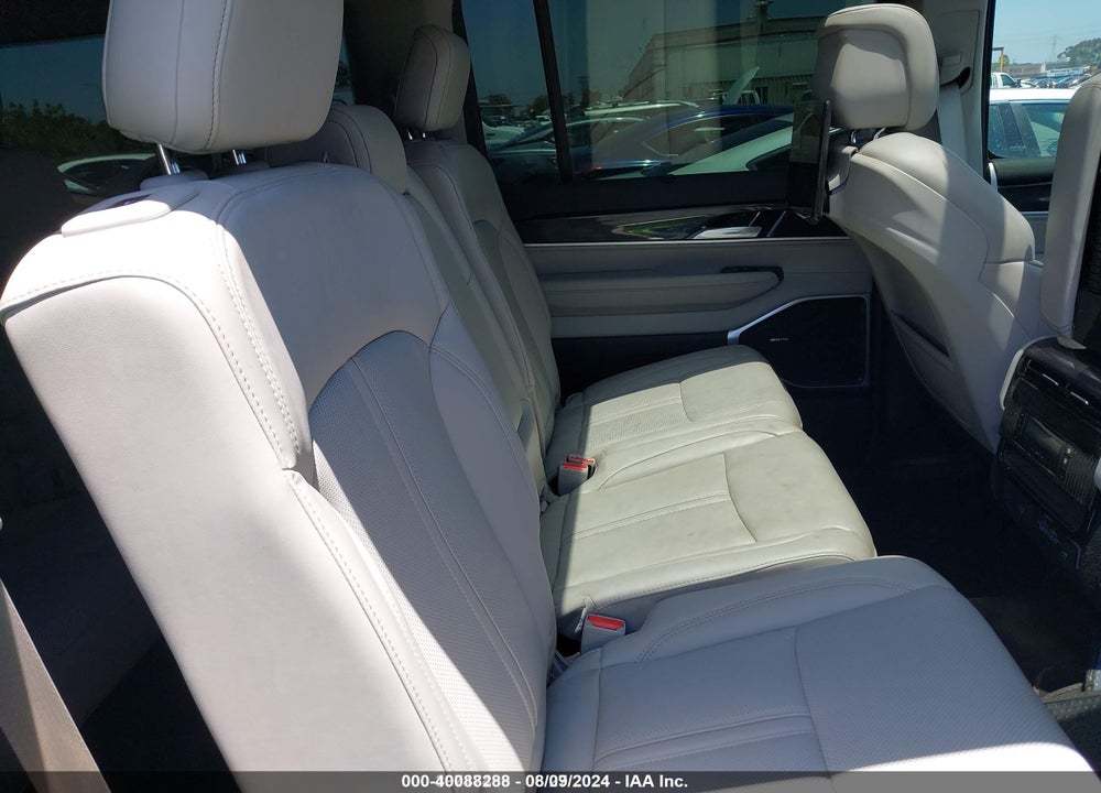 2022 JEEP WAGONEER SERIES I 4X2 VIN: 1C4SJUAT1NS184737