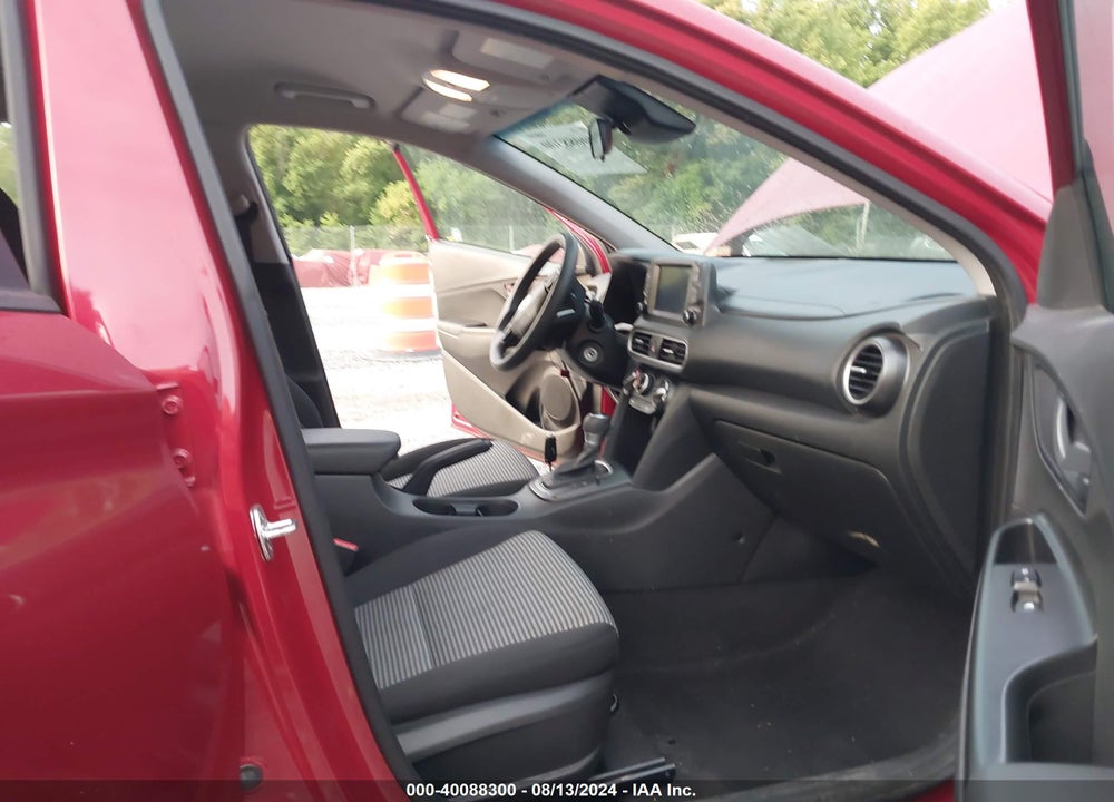 2020 HYUNDAI KONA SE VIN: KM8K12AA1LU444621