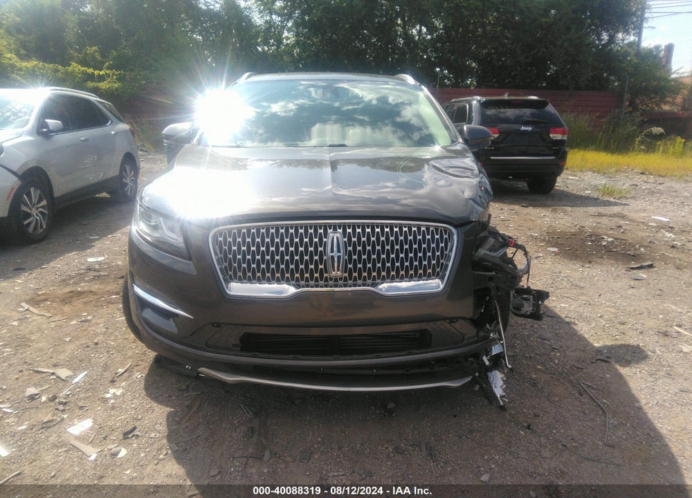 2019 LINCOLN MKC SELECT VIN: 5LMCJ2C99KUL48500