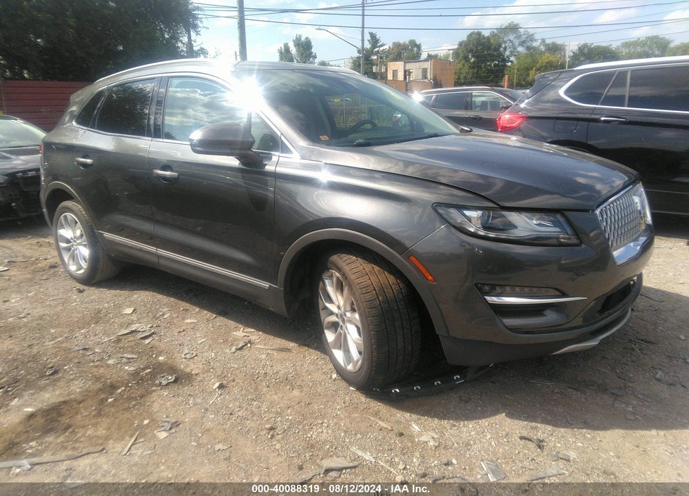 2019 LINCOLN MKC SELECT VIN: 5LMCJ2C99KUL48500