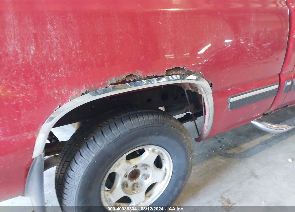 2000 CHEVROLET SILVERADO 1500 LT VIN: 1GCEK19TXYE393894