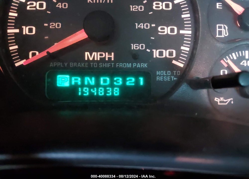 2000 CHEVROLET SILVERADO 1500 LT VIN: 1GCEK19TXYE393894