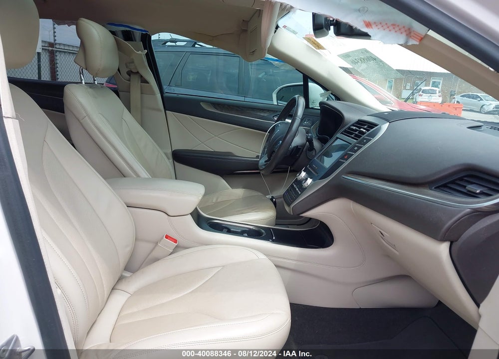 2019 LINCOLN MKC RESERVE VIN: 5LMCJ3C99KUL12585