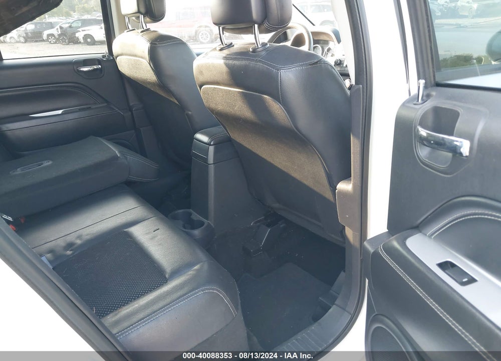 2014 JEEP COMPASS LATITUDE VIN: 1C4NJDEB7ED847893