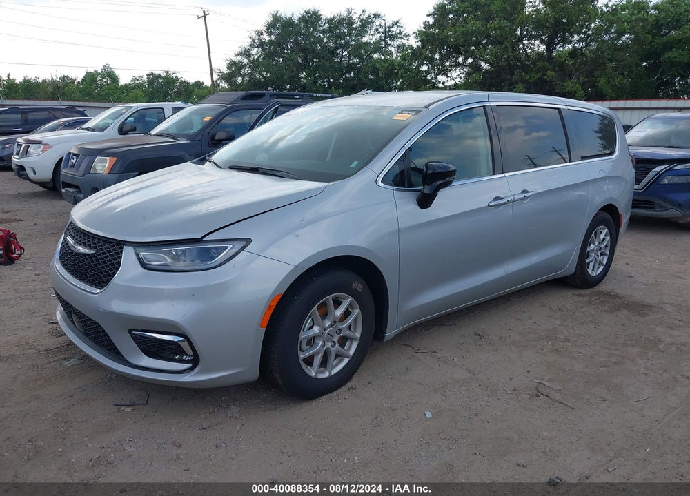 2024 CHRYSLER PACIFICA TOURING L VIN: 2C4RC1BG7RR146137