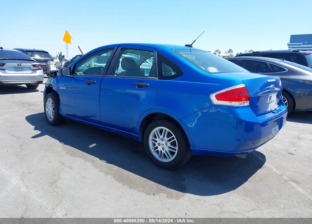 2010 FORD FOCUS SE VIN: 1FAHP3FN0AW157177