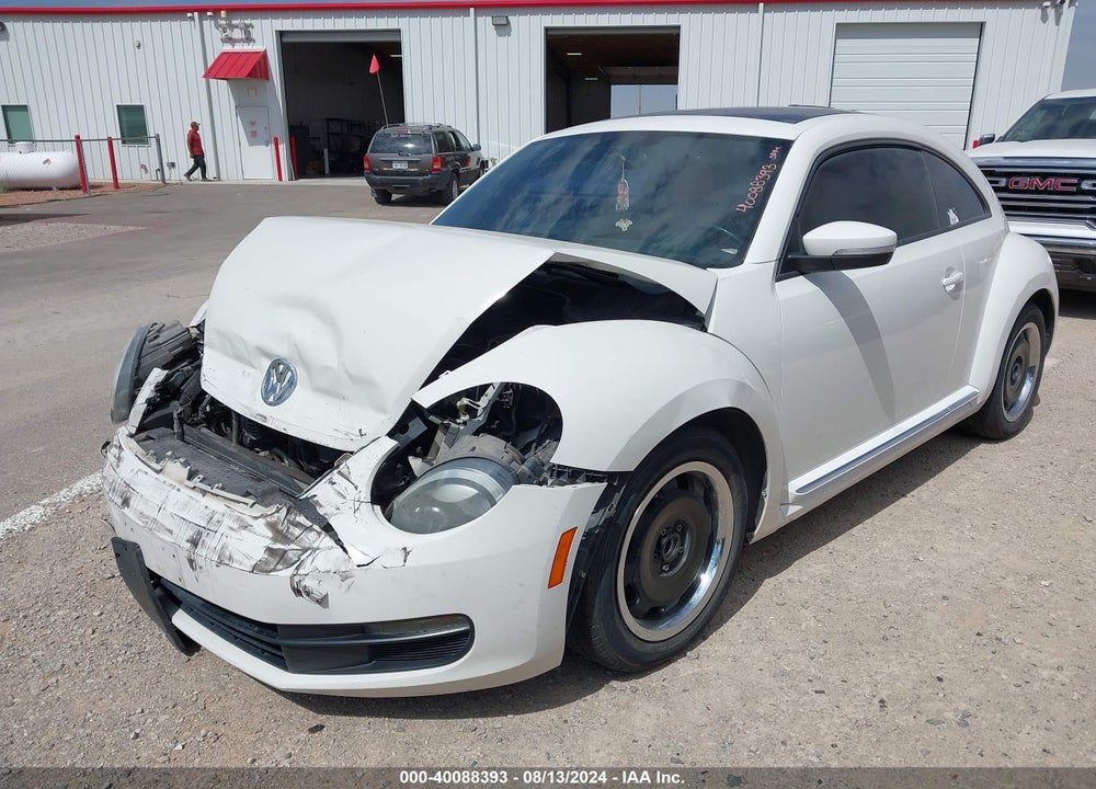 2012 VOLKSWAGEN BEETLE 2.5L VIN: 3VWJP7AT4CM610287