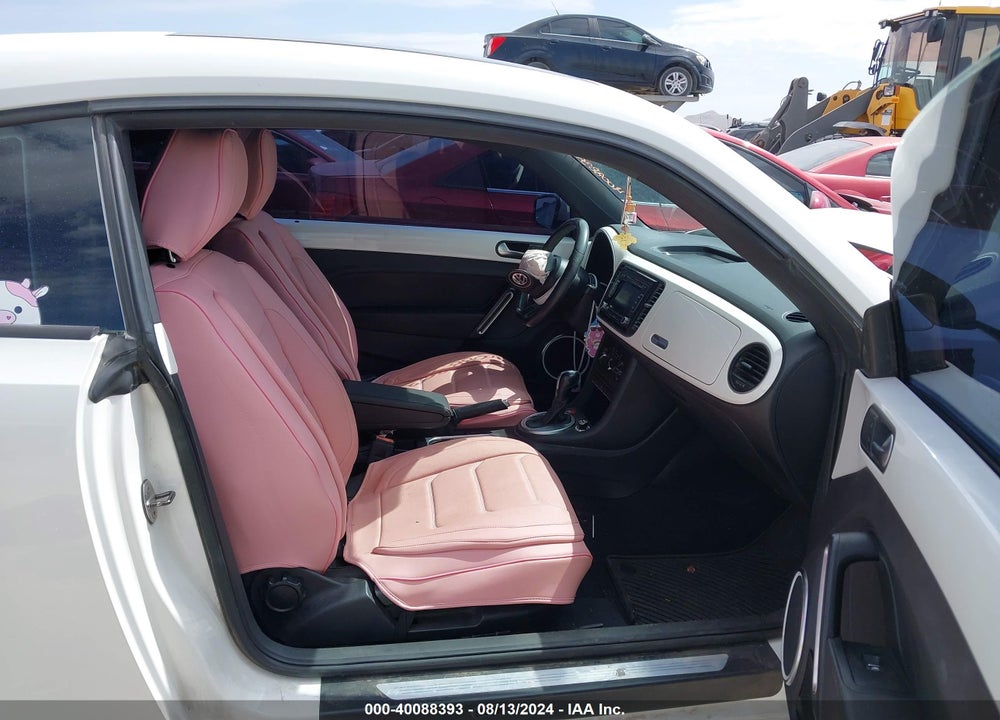 2012 VOLKSWAGEN BEETLE 2.5L VIN: 3VWJP7AT4CM610287