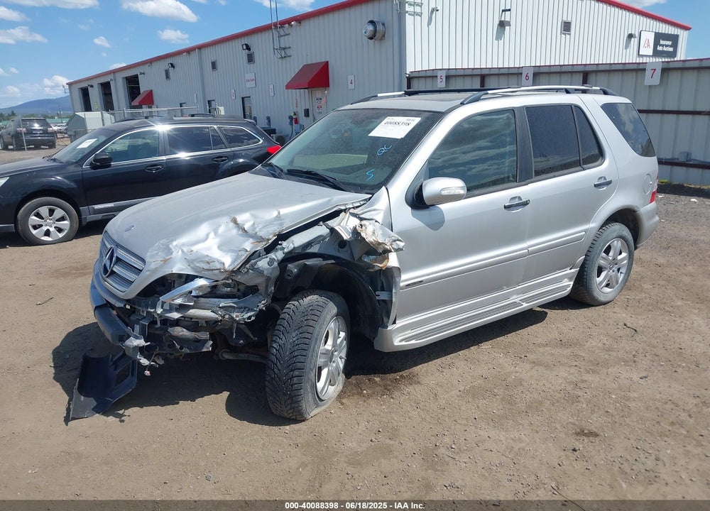 2005 MERCEDES-BENZ ML 500 4MATIC VIN: 4JGAB75EX5A536561