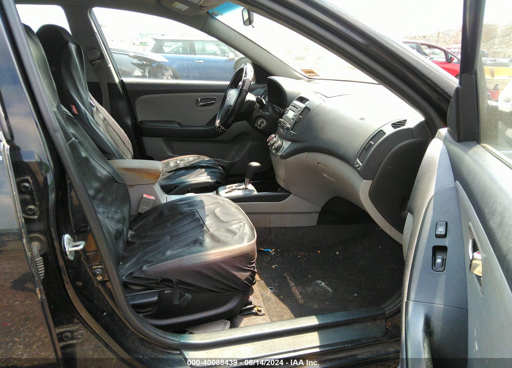 2010 HYUNDAI ELANTRA GLS VIN: KMHDU4AD9AU972829