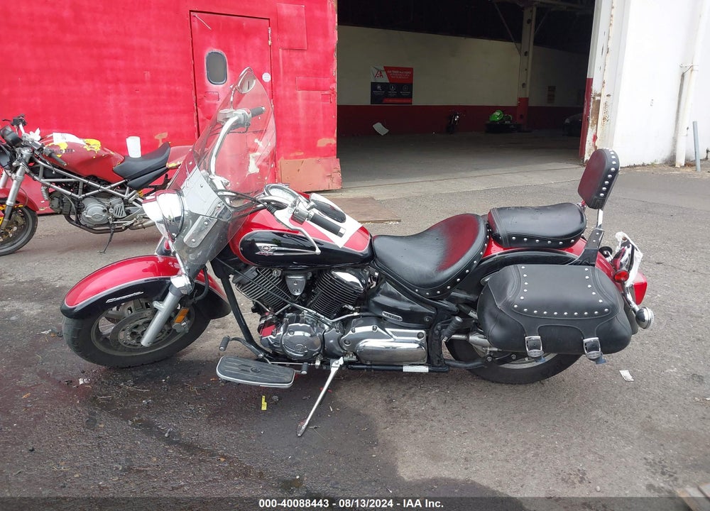2005 YAMAHA XVS1100 A VIN: JYAVP11E25A063888