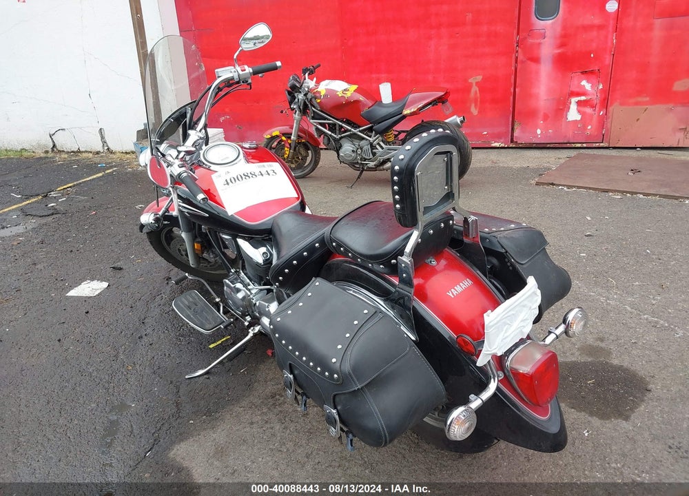 2005 YAMAHA XVS1100 A VIN: JYAVP11E25A063888