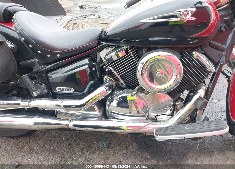2005 YAMAHA XVS1100 A VIN: JYAVP11E25A063888